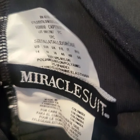 Miraclesuit Rock Solid Captivate One Piece Swimsuit NWOT size 14 Black - Picture 5 of 5